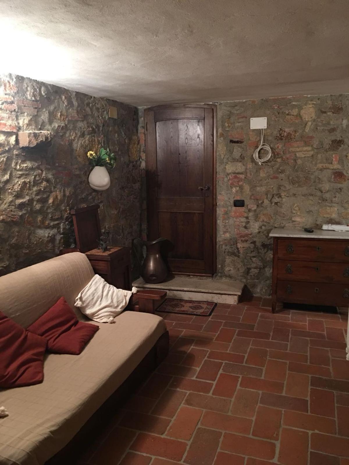 La Divina Dimora Il Castello Degli Spiriti Magni Daire Montepescali Dış mekan fotoğraf